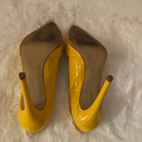 Mimosa Rare Yellow Patent Leather High Heel Pumps (Pre-Owned) - Picture 4 of 5